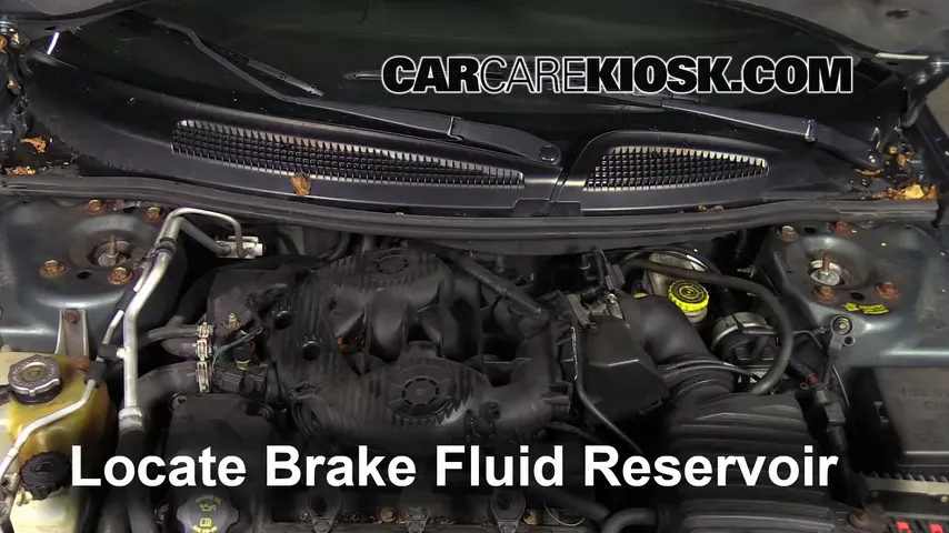 2006 Dodge Stratus SXT 2.7L V6 Brake Fluid
